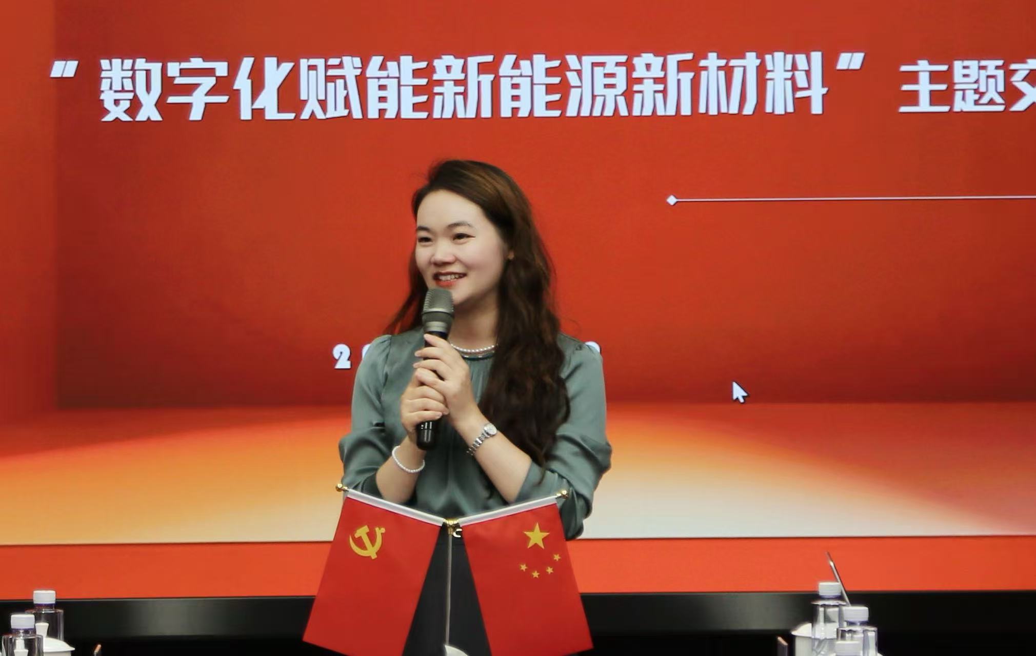 efba674b33b49e5798e850329e67dd73.jpg efba674b33b49e5798e850329e67dd73.jpg